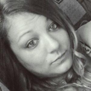 Meet your Posher, Niki